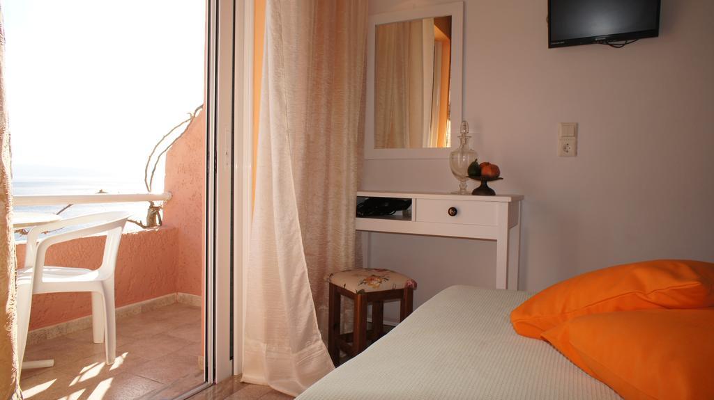 Idi Hotel Agia Galini Eksteriør billede